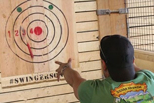 Axe-Throwing-Saint-Paul-Slider-7